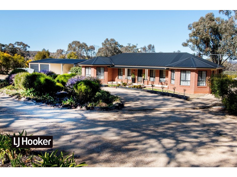 33 Wolbah Close, Inverell NSW 2360