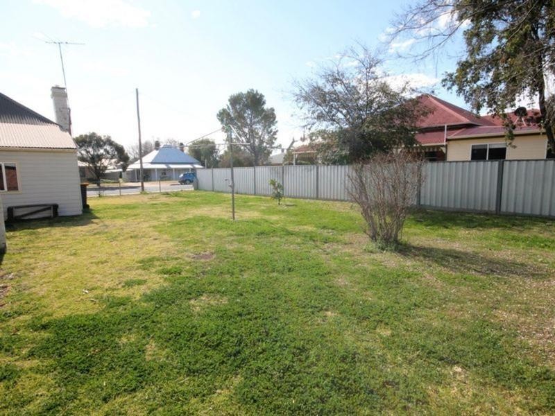 1 Ross Street, Inverell NSW 2360