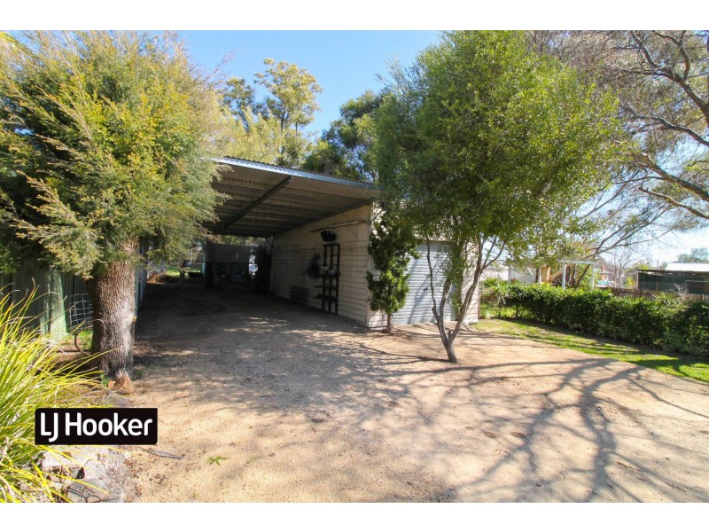 5 Short Street, Inverell NSW 2360