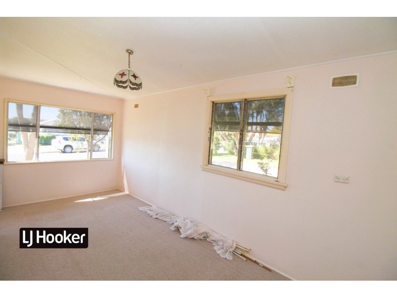 5 Short Street, Inverell NSW 2360