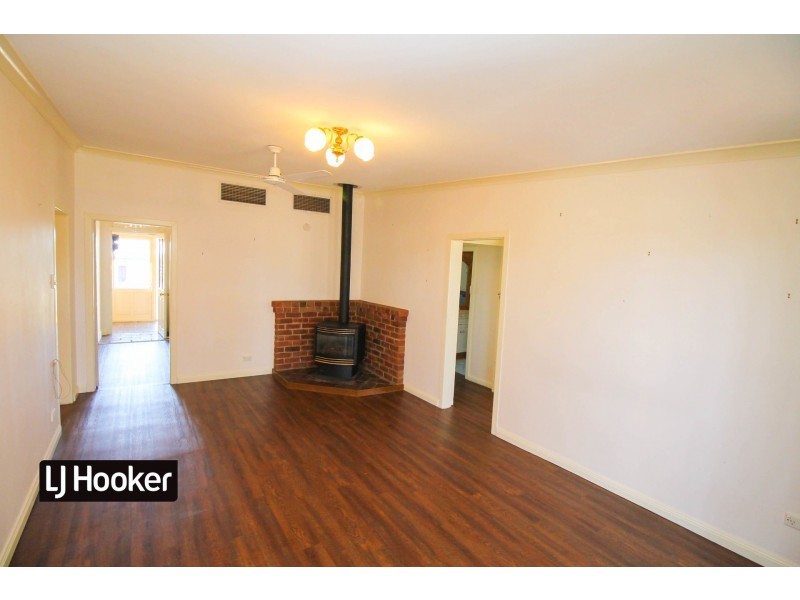 5 Short Street, Inverell NSW 2360