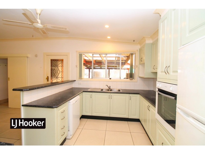 5 Short Street, Inverell NSW 2360