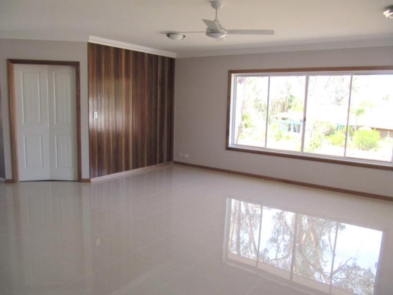 12 Stainfield Drive, Inverell NSW 2360