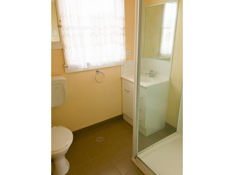 96 Evans Street, Inverell NSW 2360