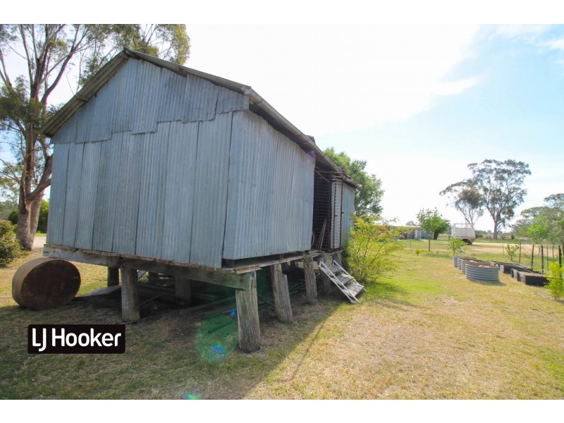 8 Castle Street, Inverell NSW 2360