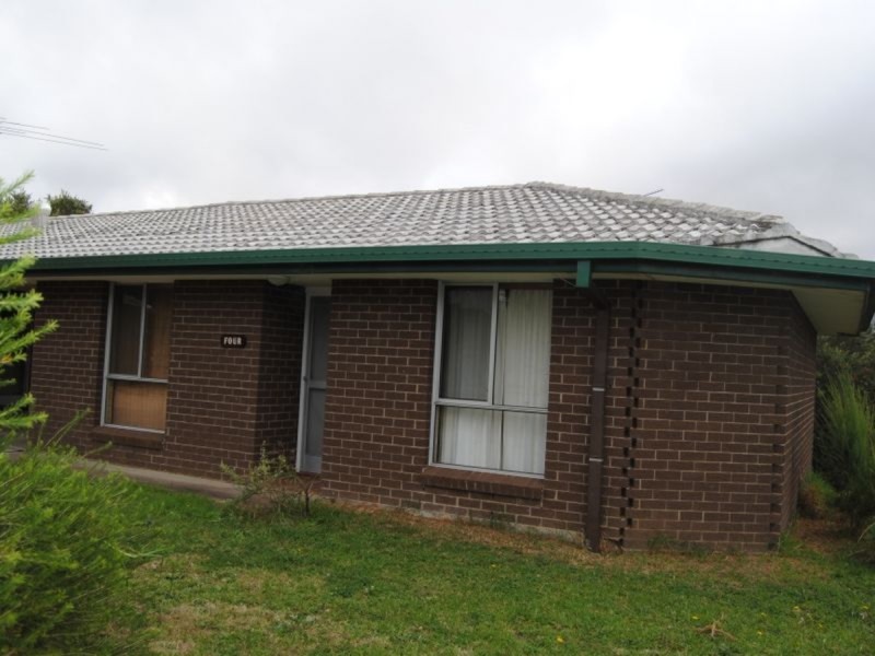 4/10 Herbert Street, Inverell NSW 2360