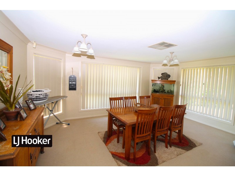 58 Osterley Terrace, Inverell NSW 2360