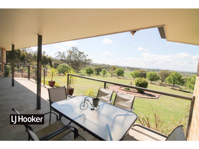 58 Osterley Terrace, Inverell NSW 2360