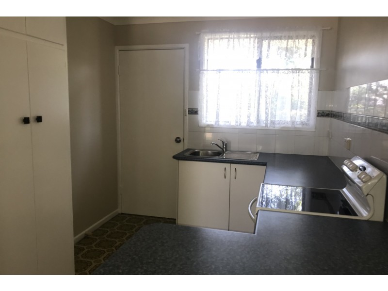 4/15 Greaves Street, Inverell NSW 2360