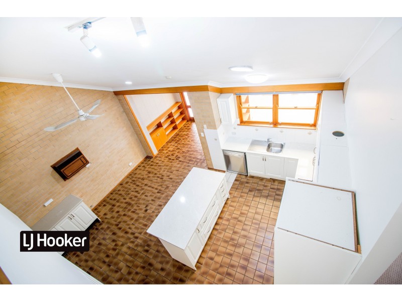 8 Vernon Street, Inverell NSW 2360