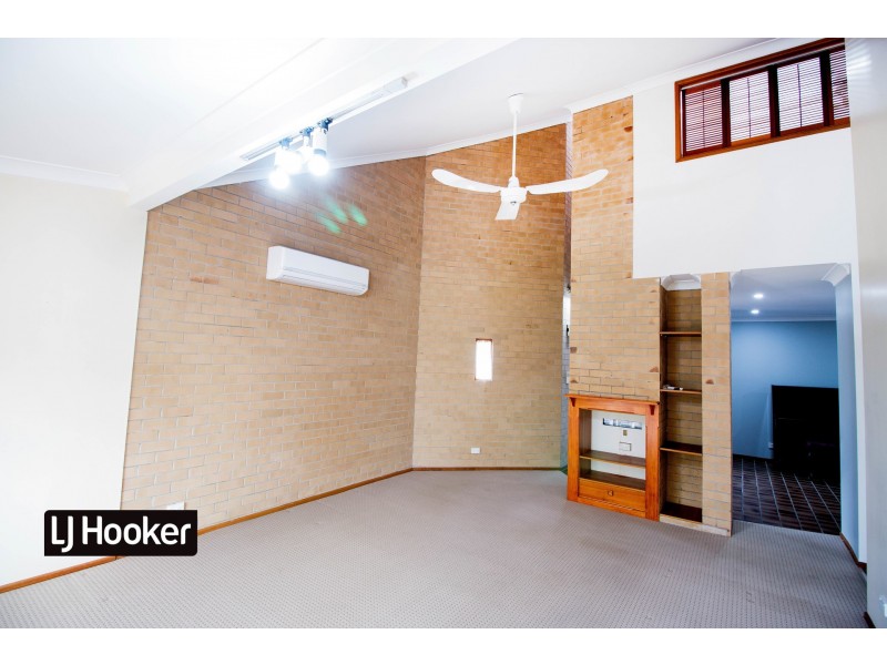 8 Vernon Street, Inverell NSW 2360