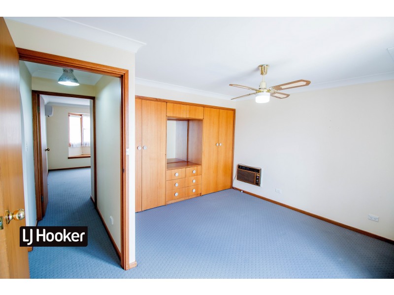 8 Vernon Street, Inverell NSW 2360