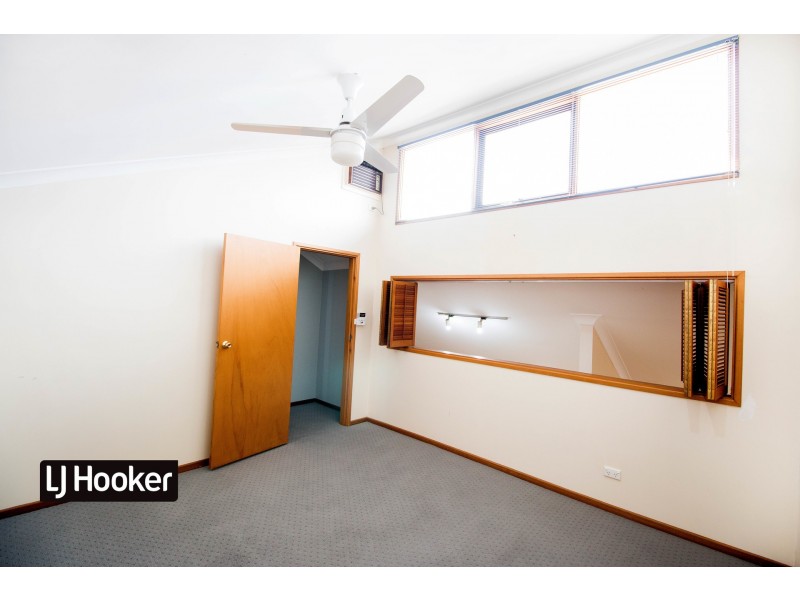 8 Vernon Street, Inverell NSW 2360