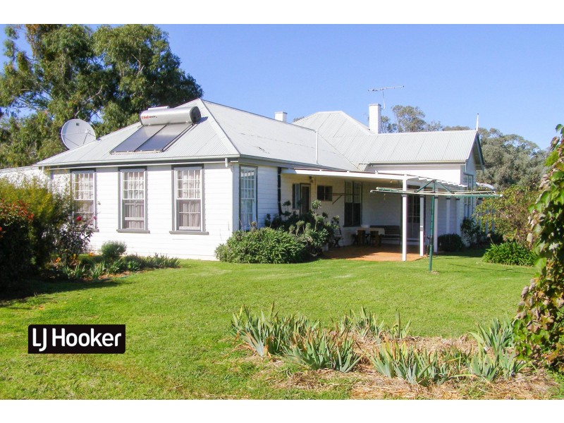 40 Hills Lane, Inverell NSW 2360