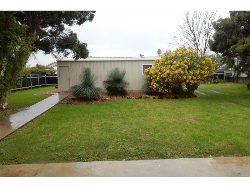 19 Chester Street, Inverell NSW 2360