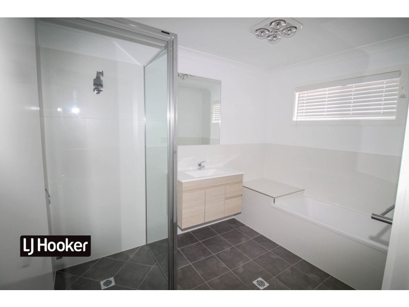 5 Brownleigh Vale Drive, Inverell NSW 2360