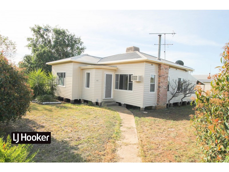 45 Gleno Street, Inverell NSW 2360