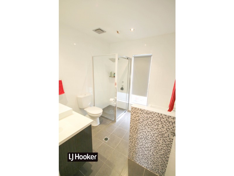 90A Doncaster Drive, Inverell NSW 2360