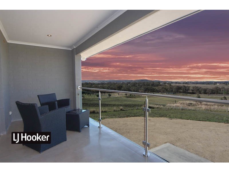 90A Doncaster Drive, Inverell NSW 2360