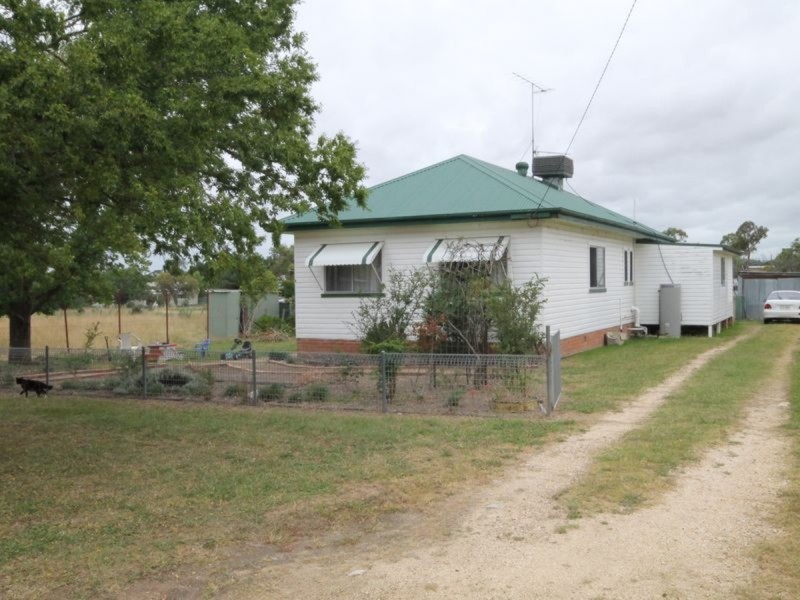 4 Bombelli Street, Bundarra NSW 2359