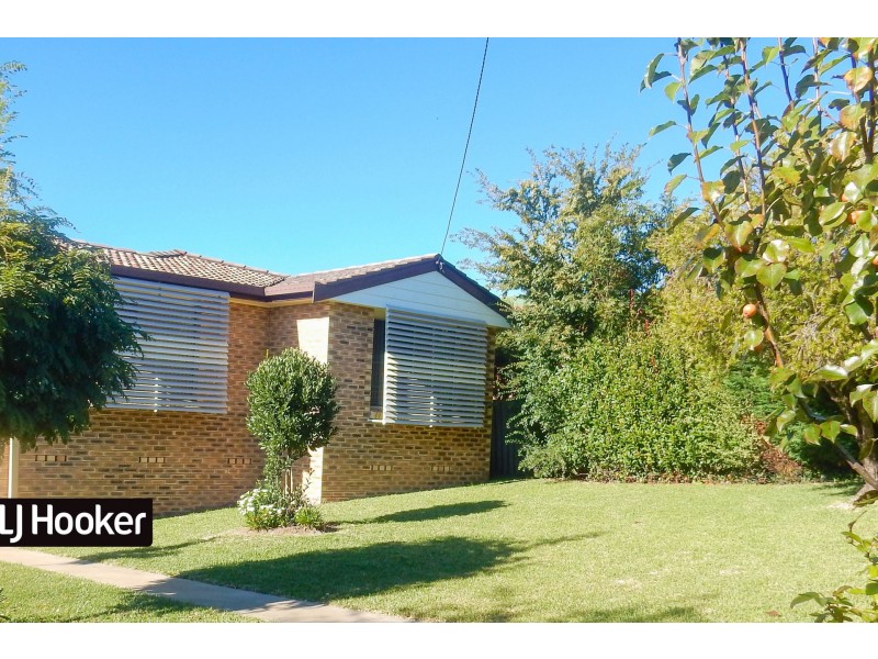 42 Gordon Street, Inverell NSW 2360