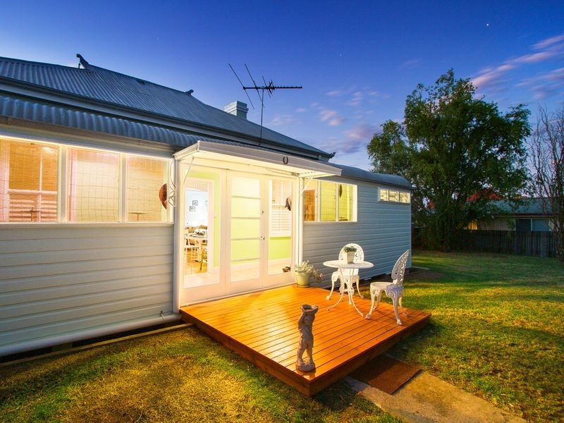 103 George Street, Inverell NSW 2360