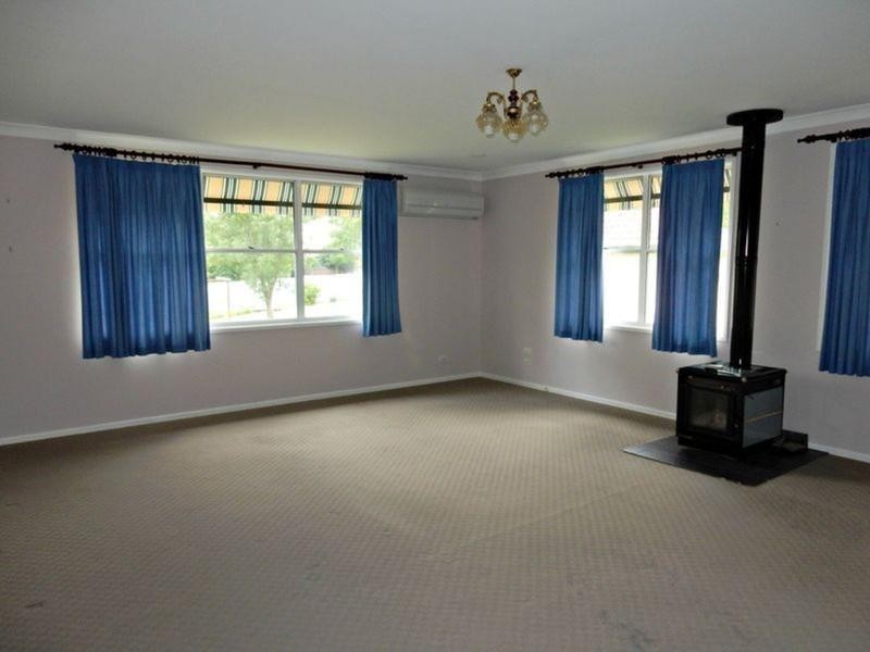 43 Brae Street, Inverell NSW 2360