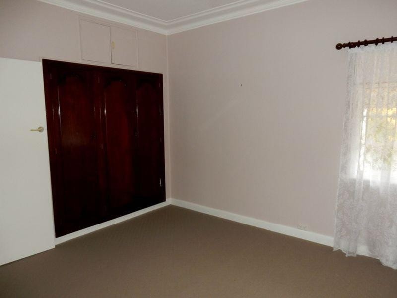 43 Brae Street, Inverell NSW 2360