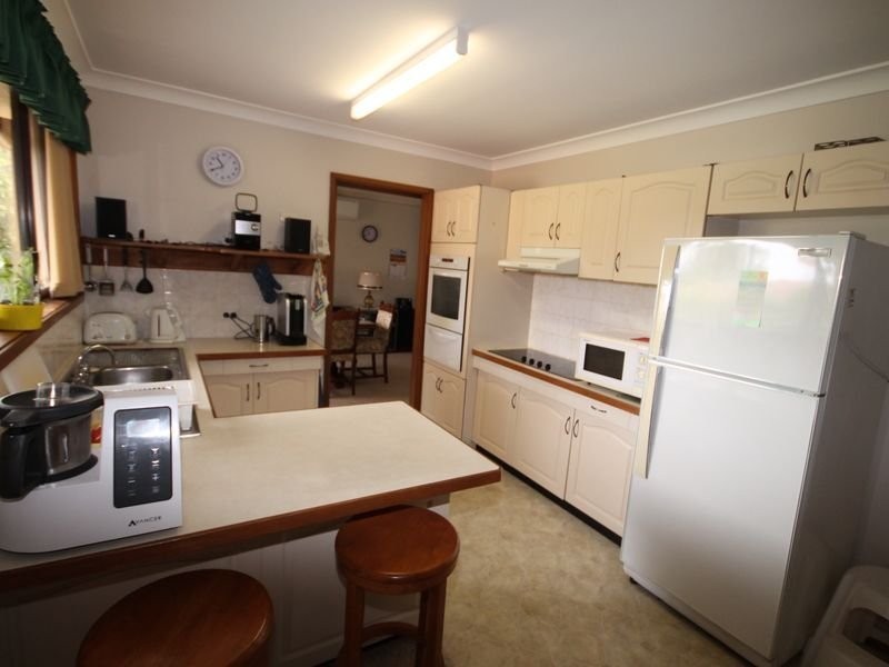 27 Sapphire Street, Inverell NSW 2360