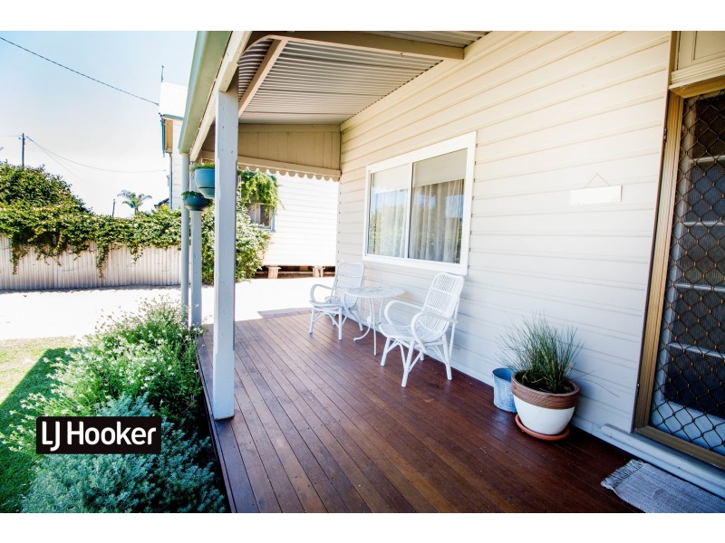28 Swan Street, Inverell NSW 2360