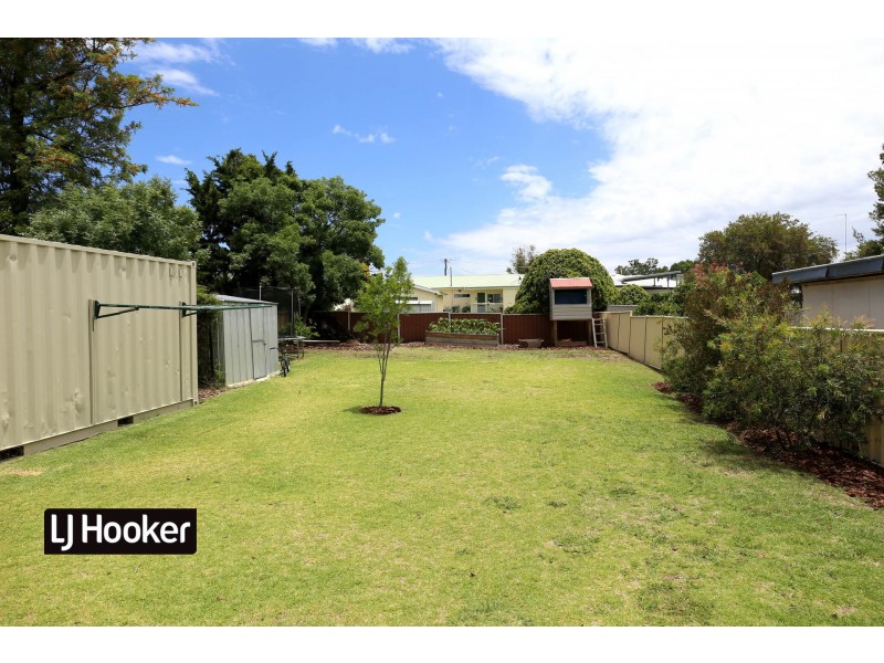 28 Swan Street, Inverell NSW 2360