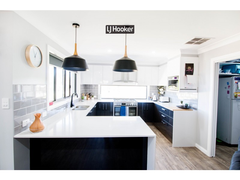 38 Talbragar Close, Inverell NSW 2360