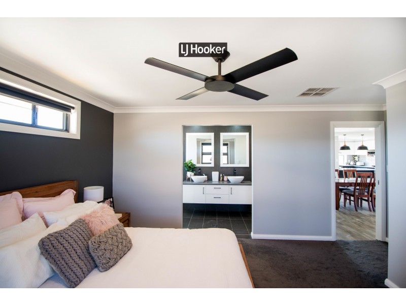 38 Talbragar Close, Inverell NSW 2360