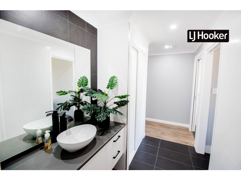 38 Talbragar Close, Inverell NSW 2360