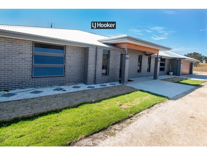 38 Talbragar Close, Inverell NSW 2360