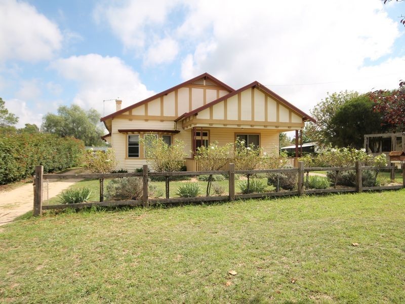 22 Granville Street, Inverell NSW 2360