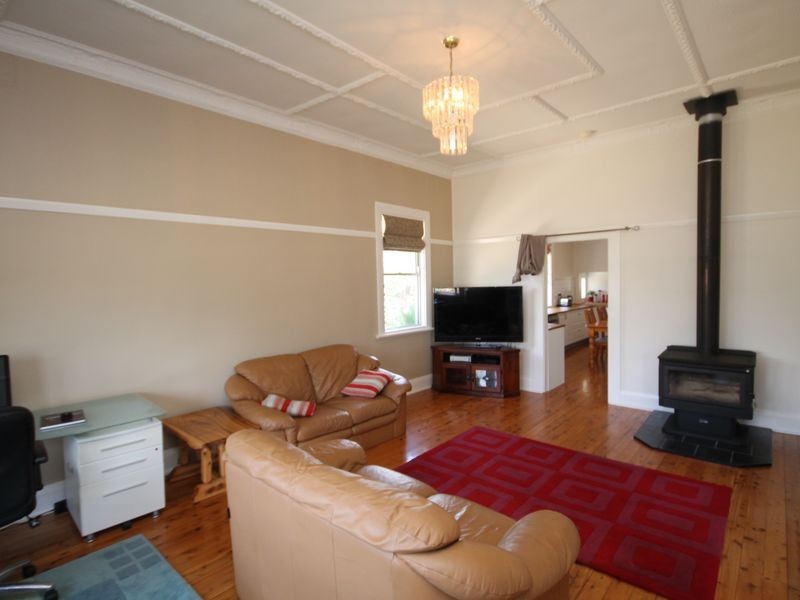 22 Granville Street, Inverell NSW 2360