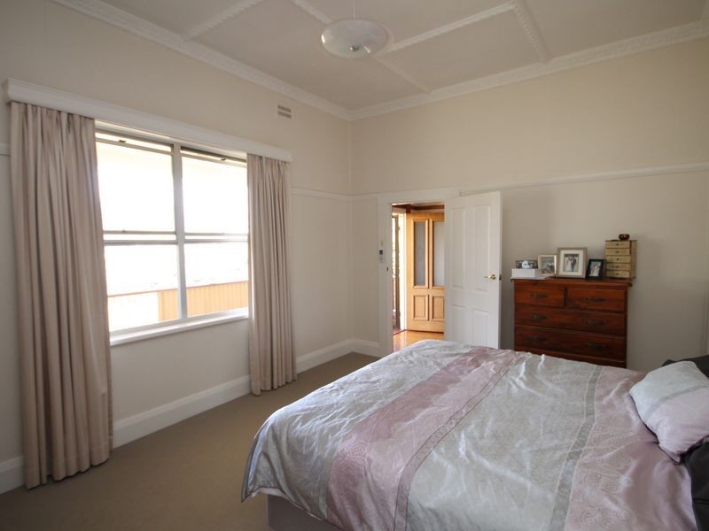 22 Granville Street, Inverell NSW 2360