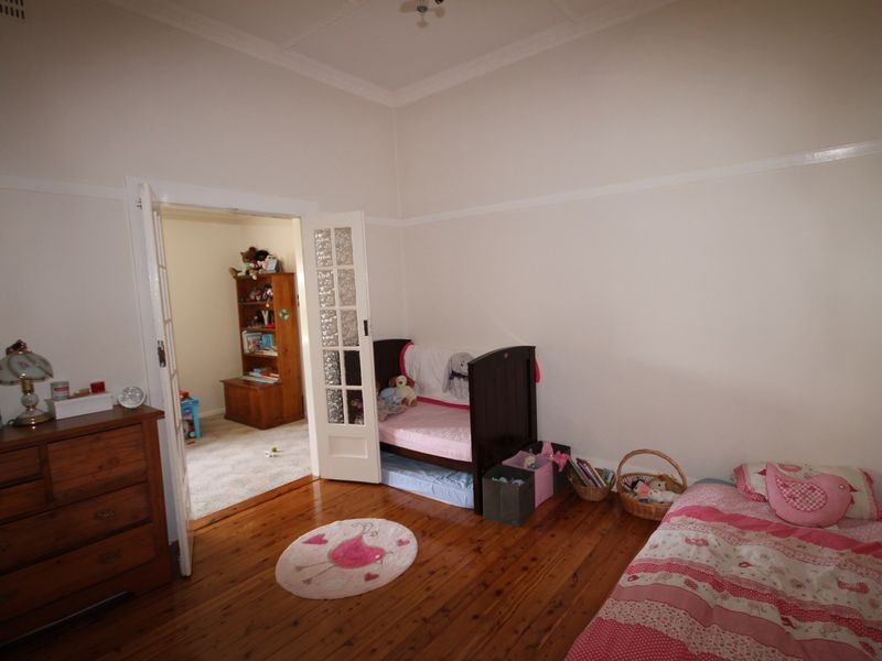 22 Granville Street, Inverell NSW 2360