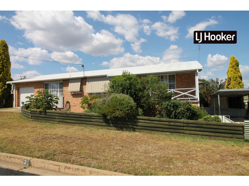 21 Whittingham Street, Inverell NSW 2360