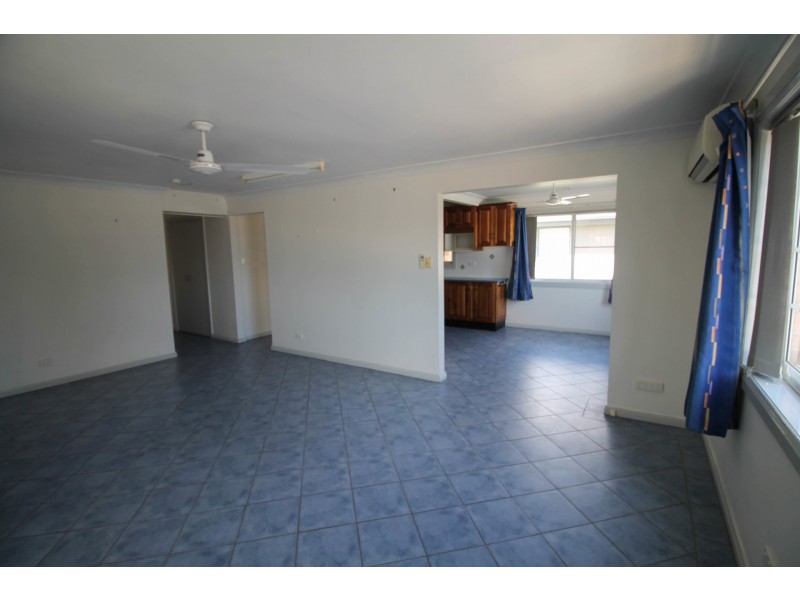 21 Whittingham Street, Inverell NSW 2360