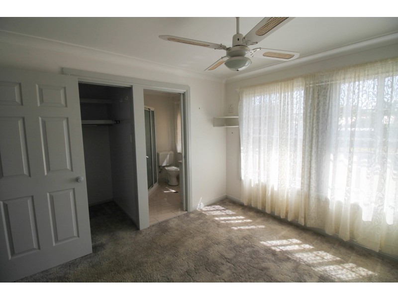 21 Whittingham Street, Inverell NSW 2360