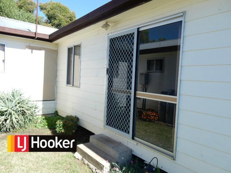 1/26A Queens Terrace, Inverell NSW 2360