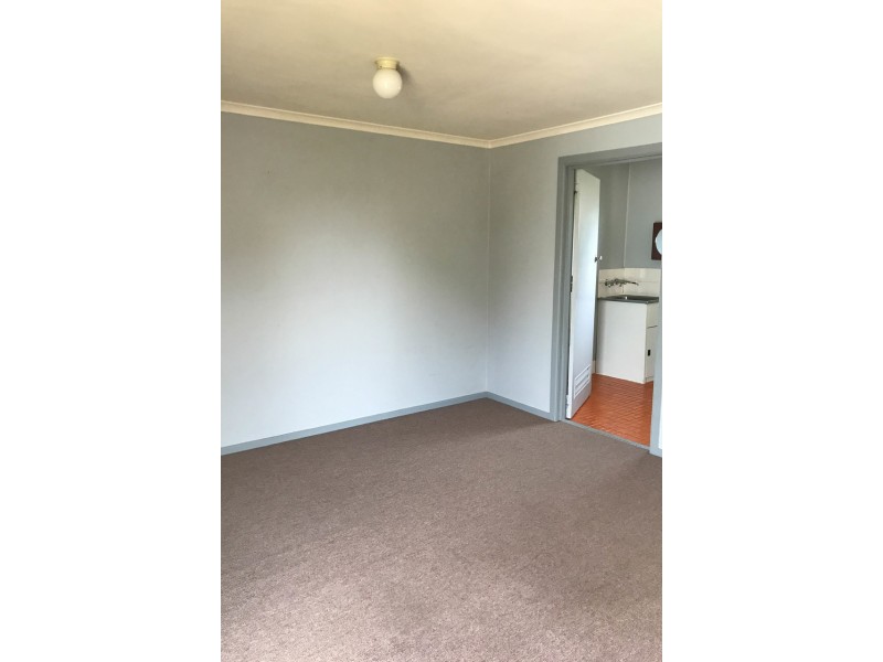 1/26A Queens Terrace, Inverell NSW 2360