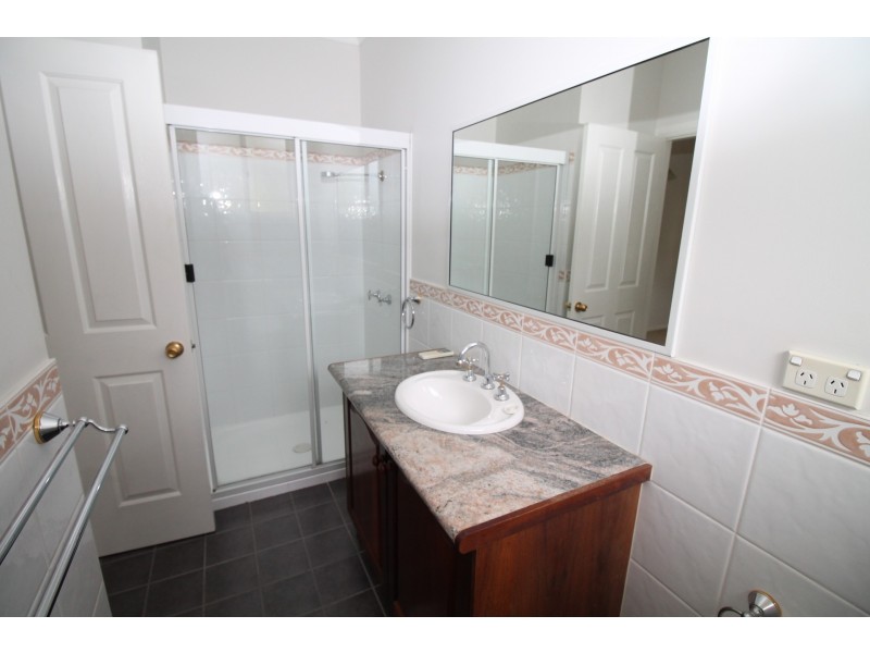 1a Brae Street, Inverell NSW 2360