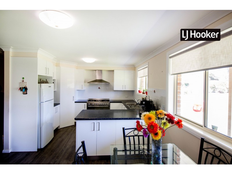 5 Delvyn Drive, Inverell NSW 2360