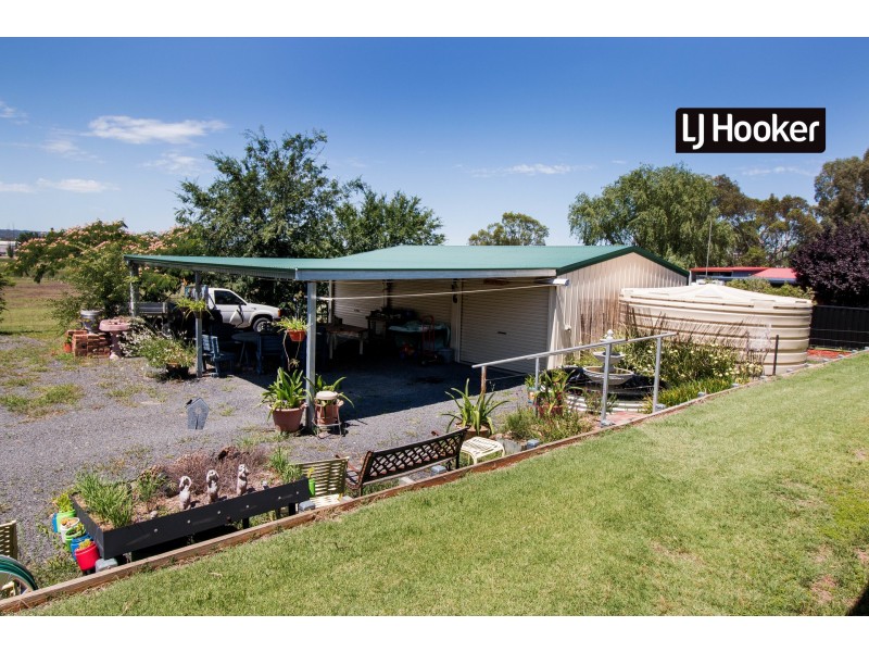 5 Delvyn Drive, Inverell NSW 2360