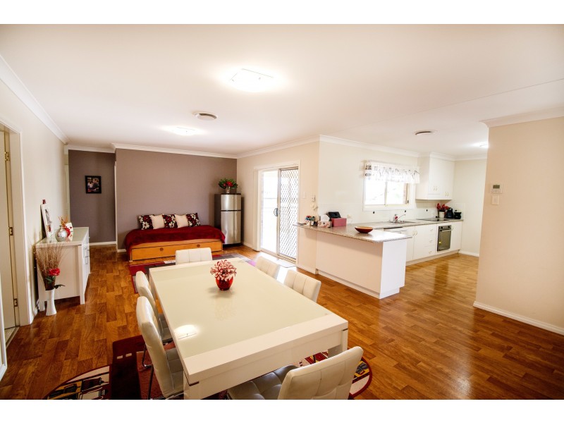 3 Crestview Place, Inverell NSW 2360
