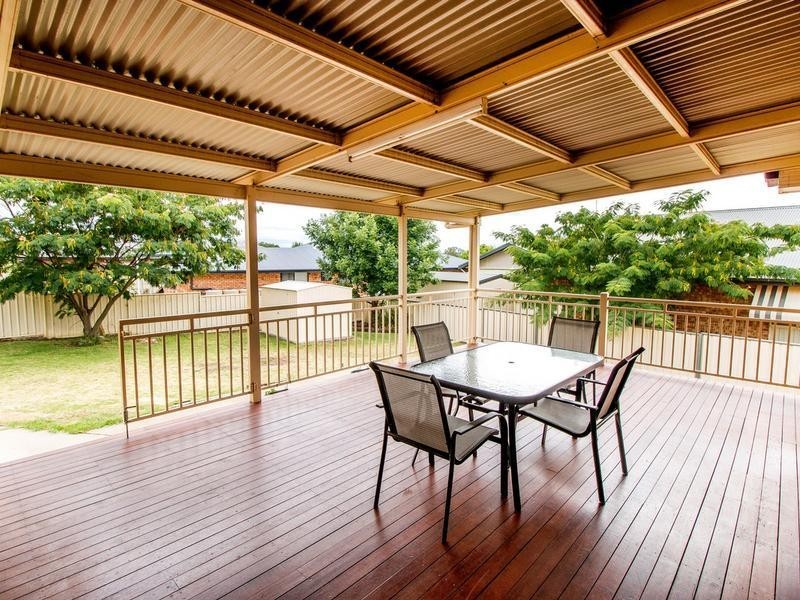 3 Crestview Place, Inverell NSW 2360
