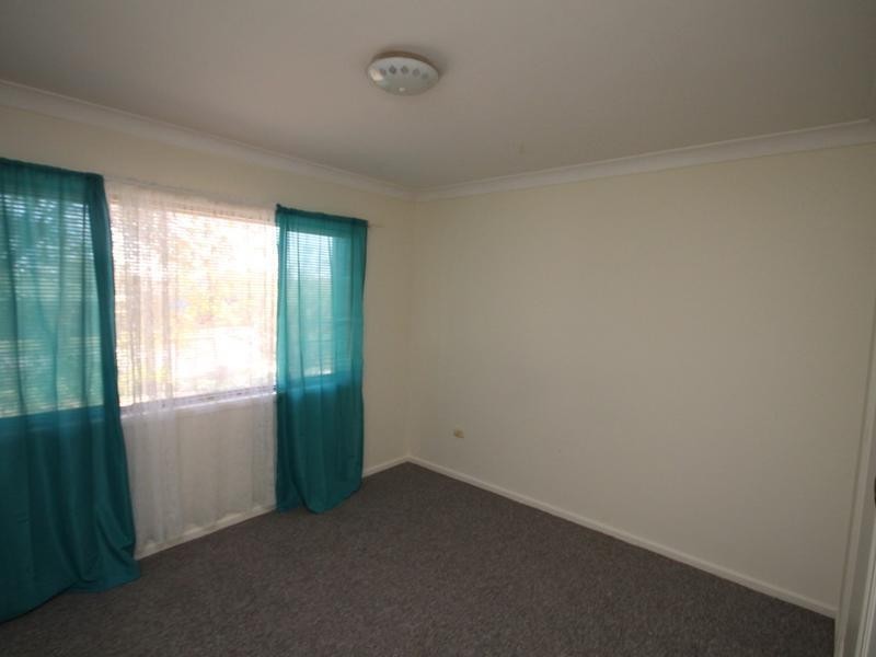 8 Jacaranda Crescent, Inverell NSW 2360